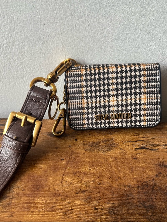 Steve Madden Accessories - Steve Madden Black Houndstooth Card Holder with Faux Leather Brown Strap NWOT